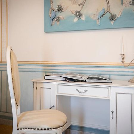 Les Suite Royales Сассари Экстерьер фото