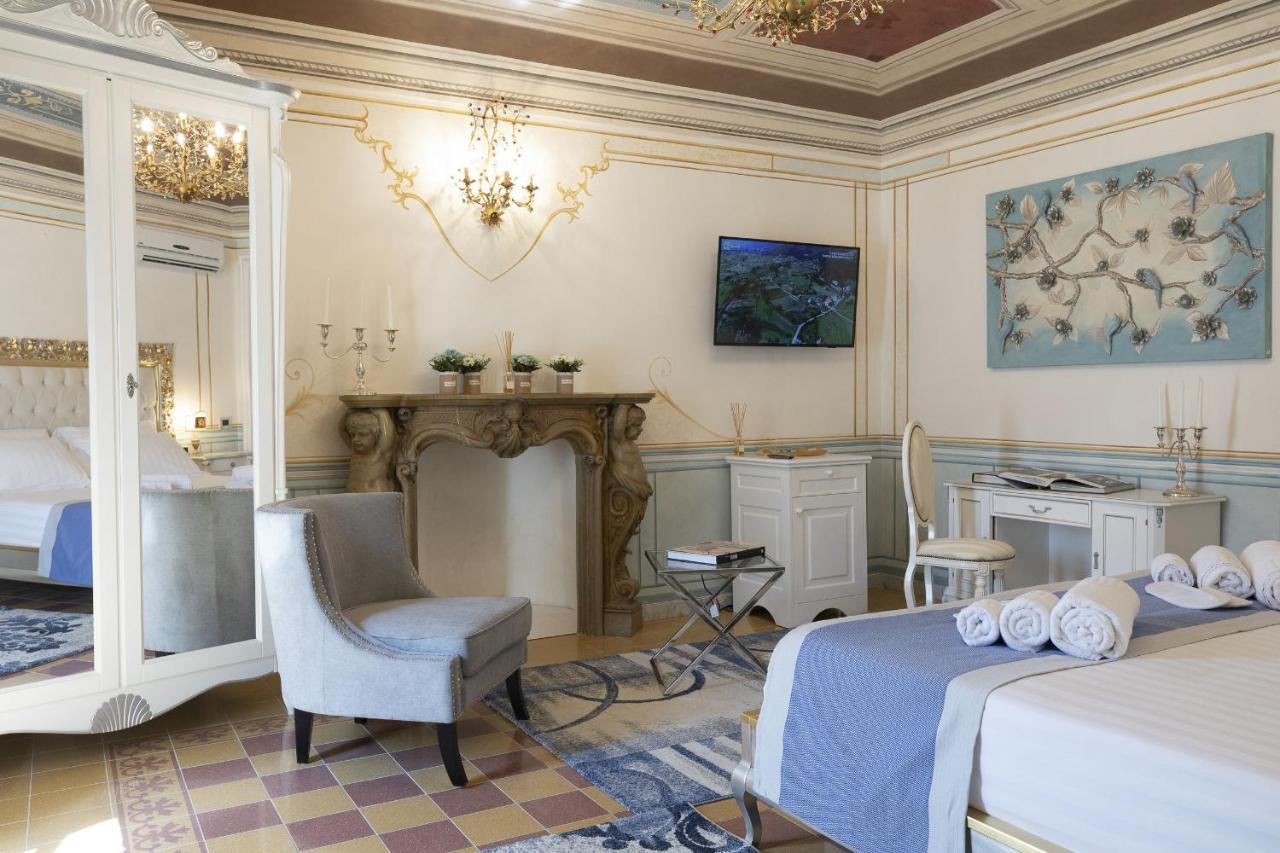 Les Suite Royales Сассари Экстерьер фото